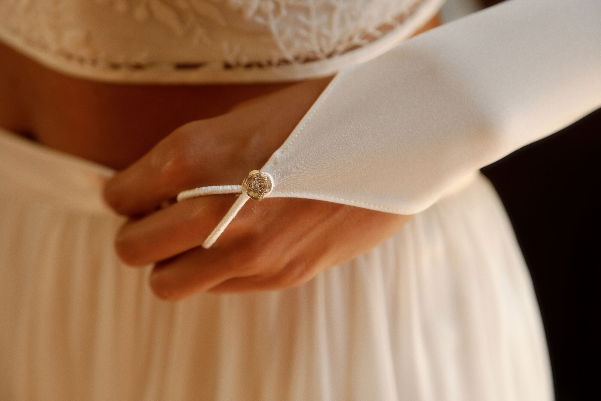Laurenhands3