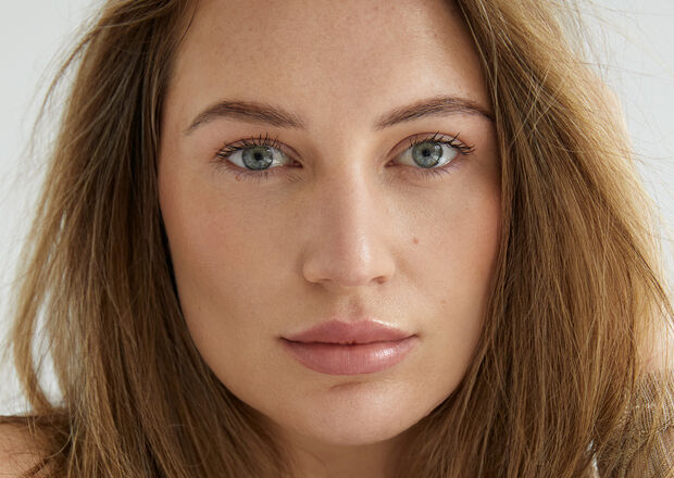 NEW PICS: CHARLOTTE H